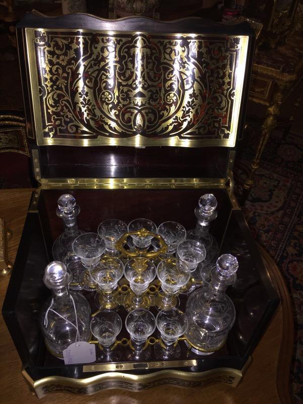 Cave de liquer boulle 