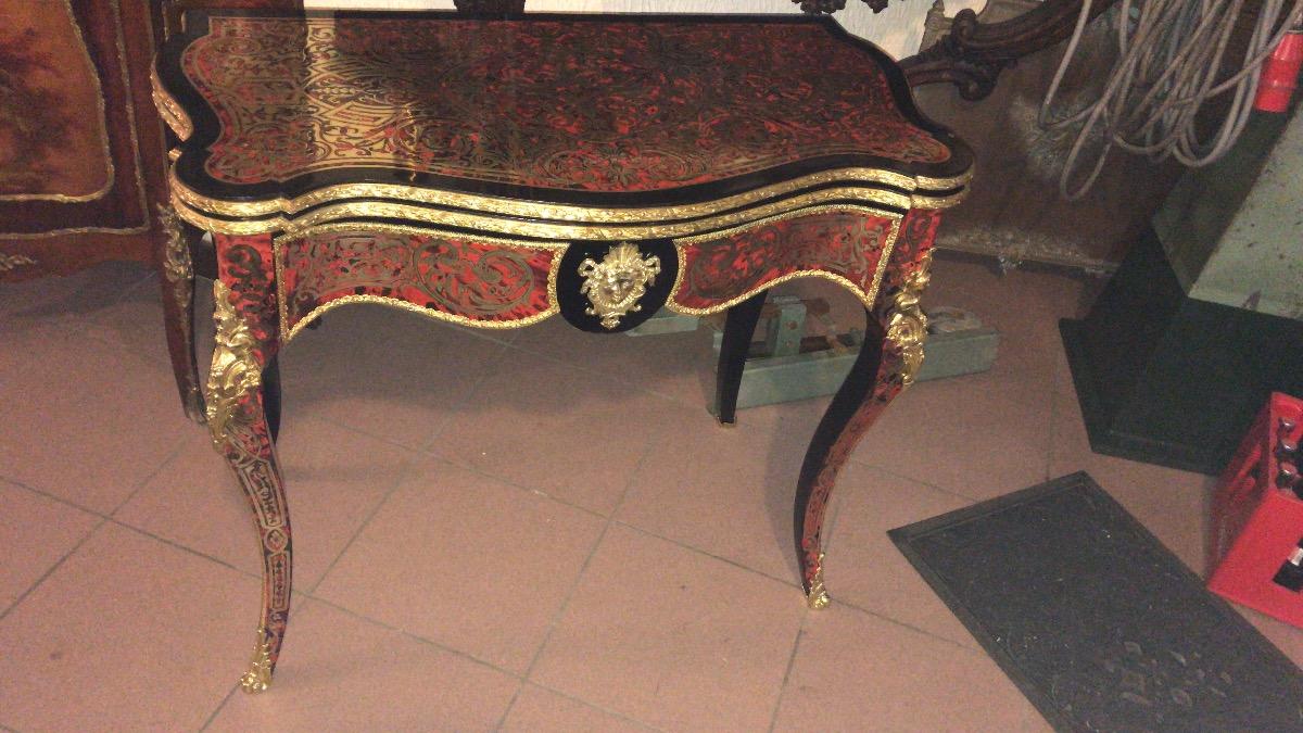 Play table boulle