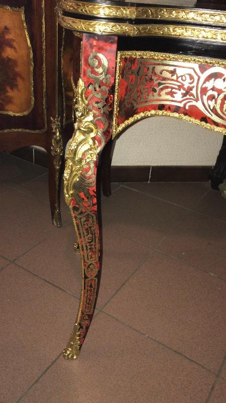 Play table boulle