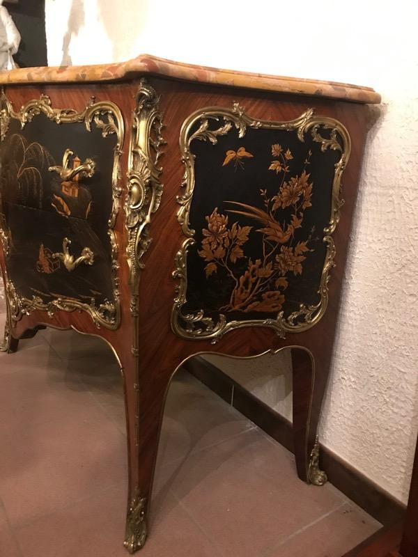 Commode signed l.excellent Paris 