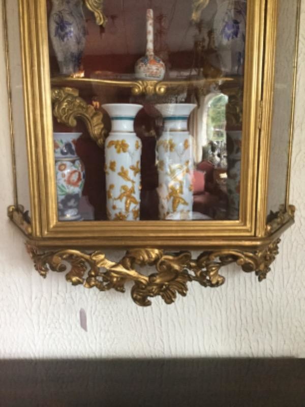 Guilded vitrine