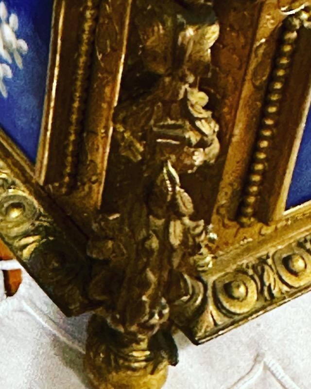 Box bronzes with sevres 
