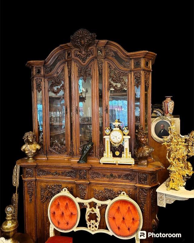 Vitrine cabinet style Liégeois Luiks 